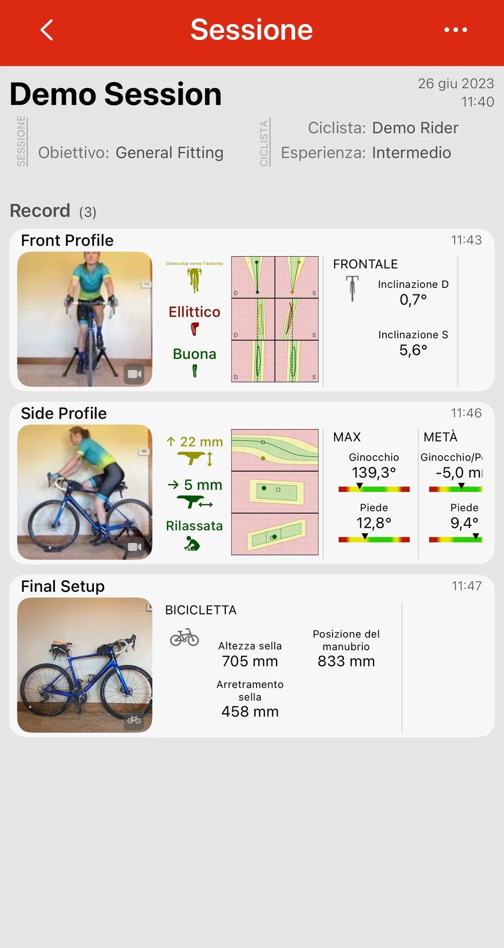 Una sessione di Bike Fast Fit Elite con le sue registrazioni sotto, ciascuna con il fotogramma tracciato e i risultati di altezza sella, posizione avanti/indietro e postura