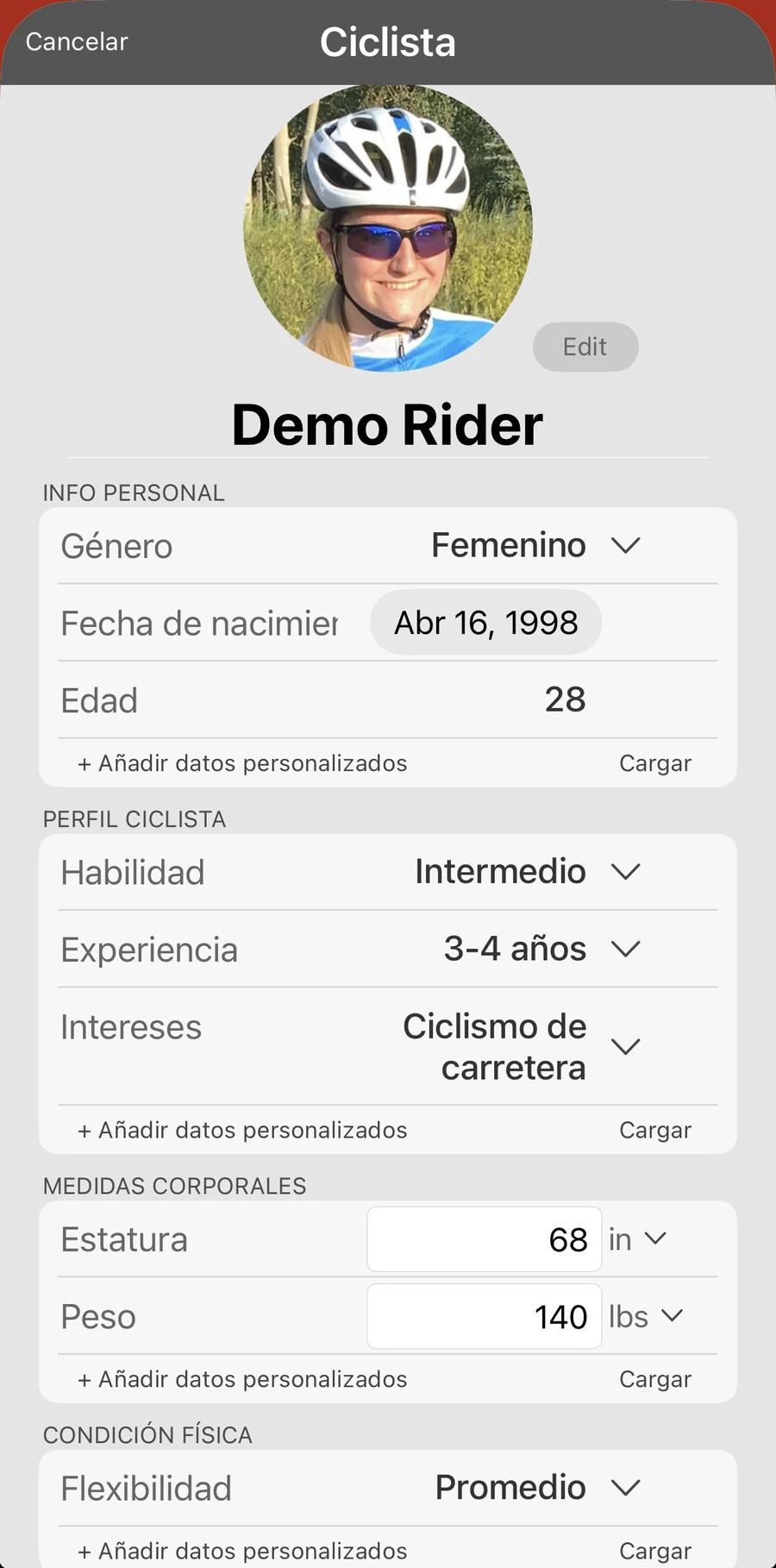 Un registro de ciclista en Bike Fast Fit Pro con datos personales, perfil ciclista, medidas corporales, condición física y un historial de lesiones, todo editable